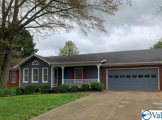 132 Katina Rd, Hazel Green, AL 35750