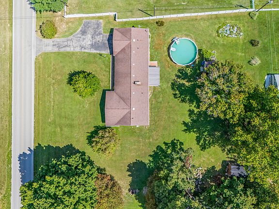 5th image of 1020 Fogg Pike