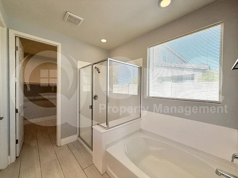 18797 W Becker Ct — Photo 18