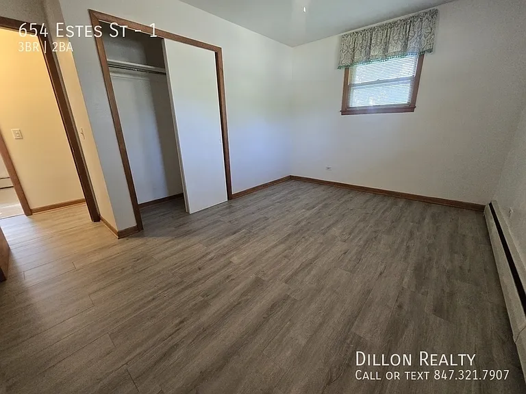 654 Estes St #1 — Photo 6