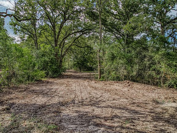 2nd image of Sun Oil Rd