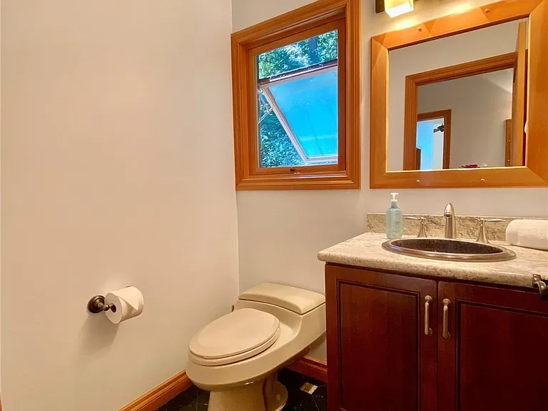 2878 Raccoon Point Rd — Photo 22