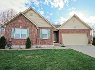 3460 Winter Holly Dr, Amelia, OH 45102