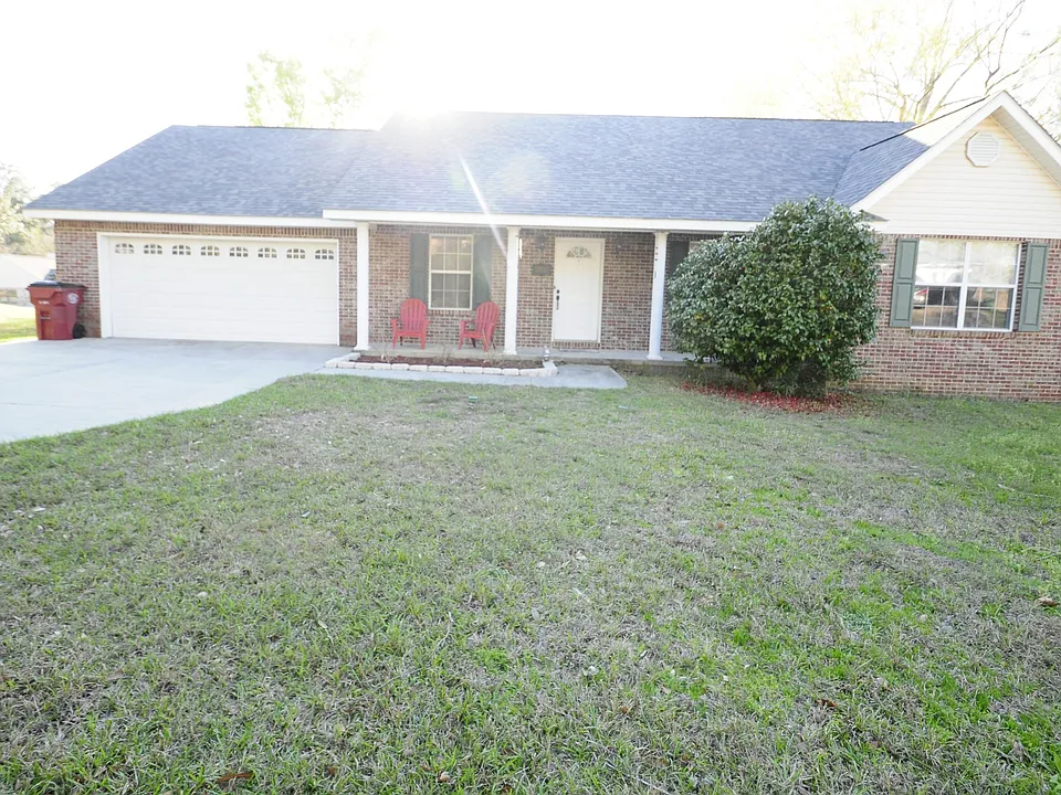 1711 Provost Cir