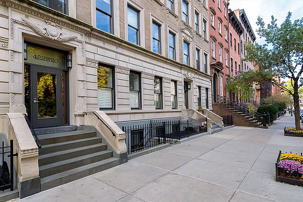 Sold by Corcoran | media 16