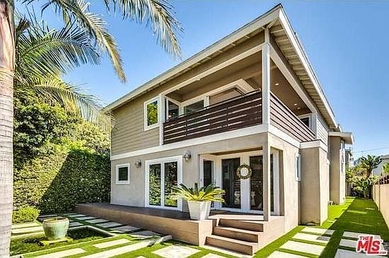 1st image of 746 California Ave