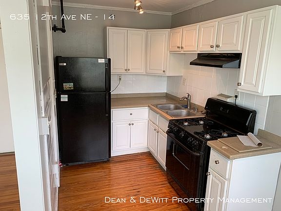 4th image of 635 12th Ave NE APT 14