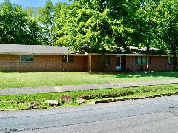 507 N Harper St, Poteau, OK 74953