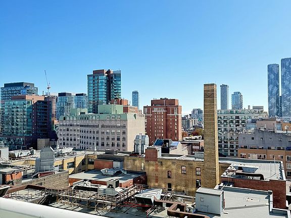 2nd image of 99 Queen St E #899