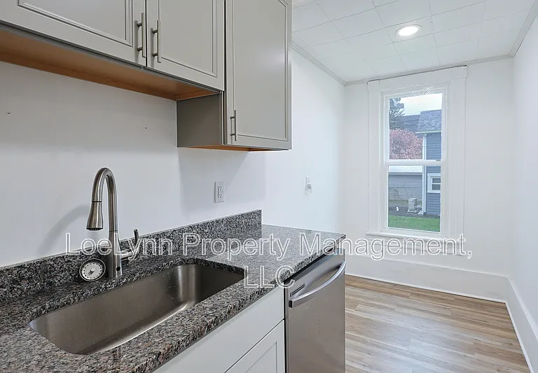 14208 Temple St #14208 — Photo 24