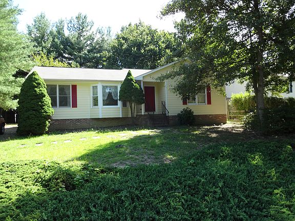 2nd image of 204 Wyatt Dr