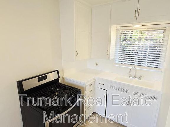 5th image of 526 Naranja Dr #A