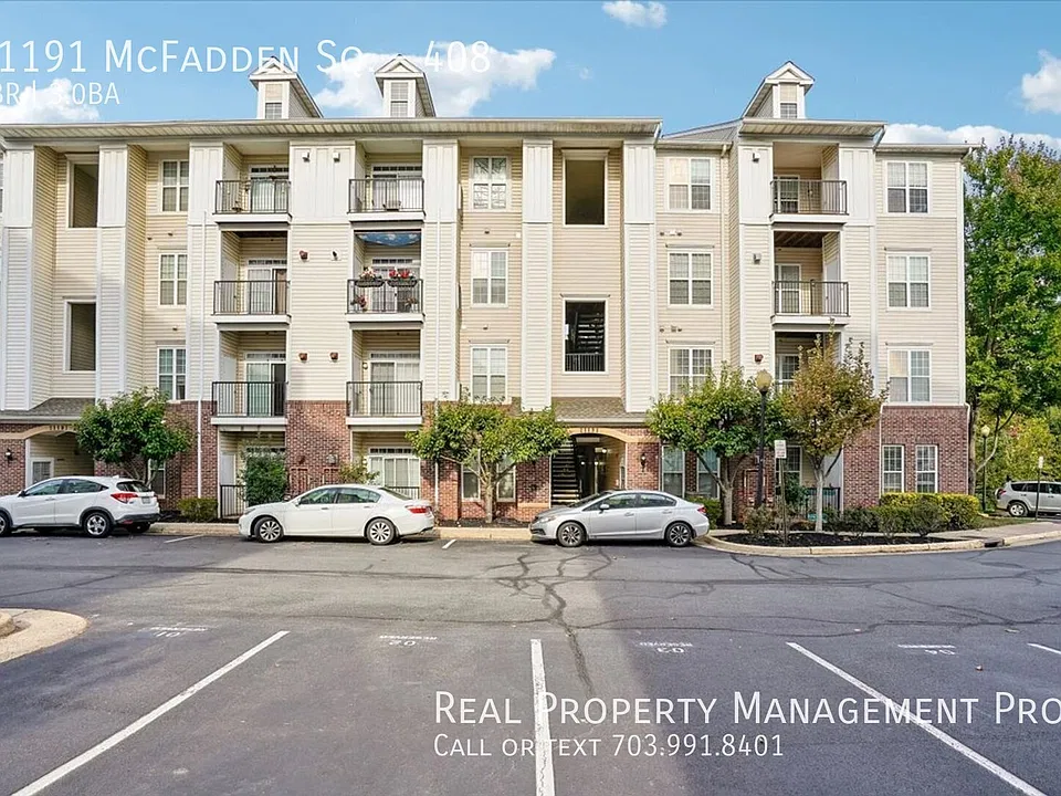 21191 McFadden Sq #408