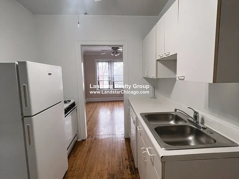 2419 W Sunnyside Ave #2 — Photo 7