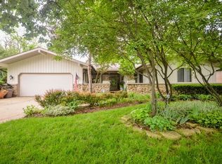 511 Stevens Ct, Dundee, IL 60118