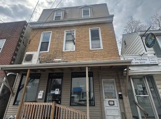 64 S Tulpehocken St, Pine Grove, PA 17963