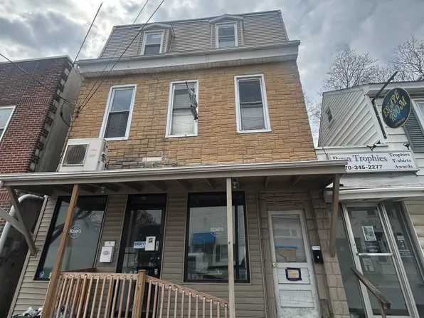 64 S Tulpehocken St, Pine Grove, PA 17963
