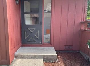1901 Parklake Dr APT A, Morris, IL 60450