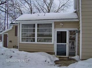 542 26th St, Allegan, MI 49010