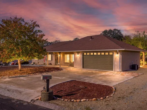 2237 McCall Ct, Valley Springs, CA 95252