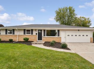 1513 E Calumet St, Appleton, WI 54915