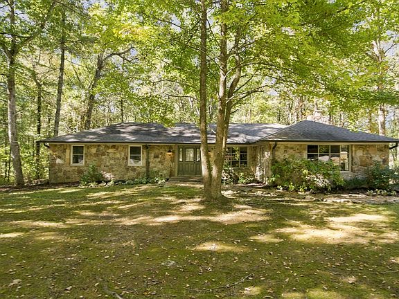 3rd image of 885 Lake Odonnell Rd
