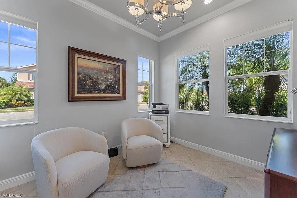 3 bed, 2.0 bath, 1827 sqft, $8,000 — Photo 4