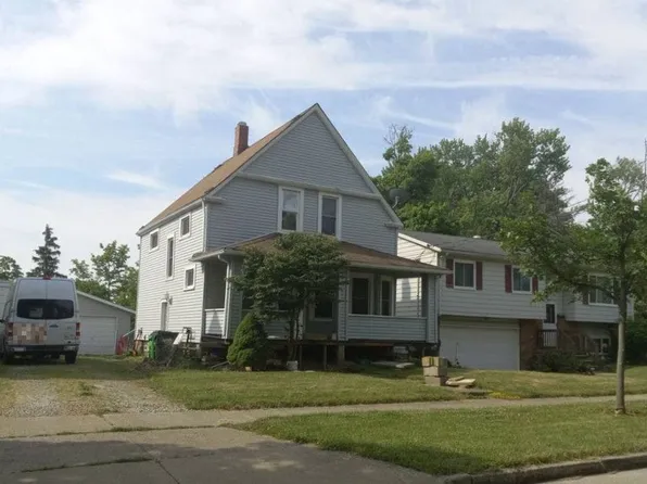 106 W Glendale St, Seven Hills, OH 44146