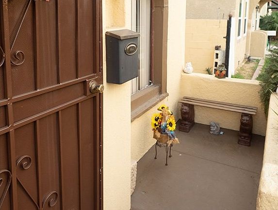 5th image of 6776 Cerritos Ave