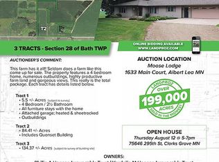 75646 295th St, Clarks Grove, MN 56016
