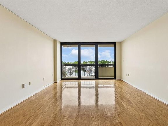 3rd image of 300 Lake Marina Ave APT 5BW