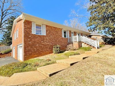 908 Hazelwood Ln, Martinsville, VA, 24112