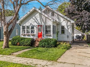 1637 Ontario St, Oshkosh, WI 54901
