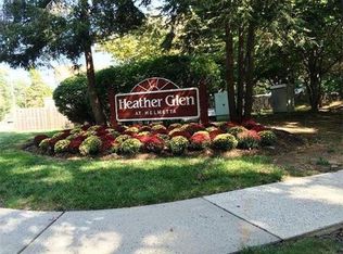 2802 Ridgefield Ct, Helmetta, NJ 08828