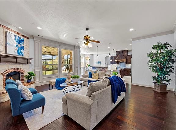 4th image of 8616 Martin Dr