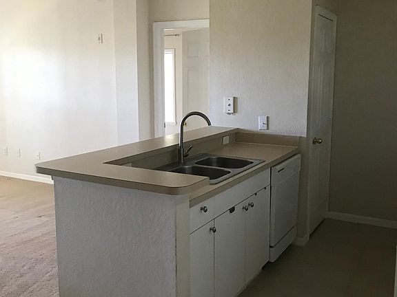 2nd image of 3757 Conroy Rd APT 2522