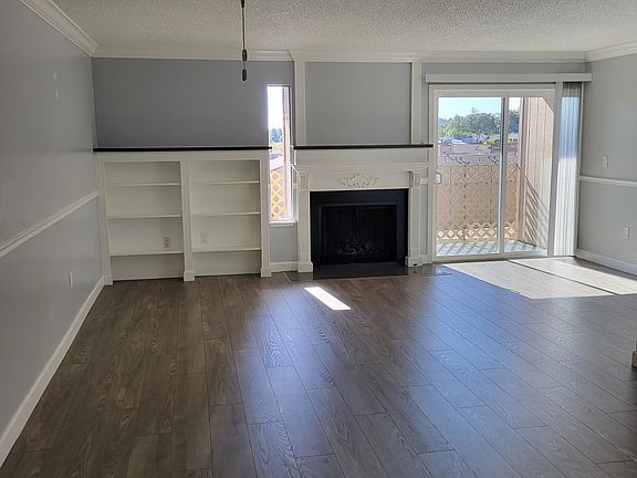 living room area from the dining area