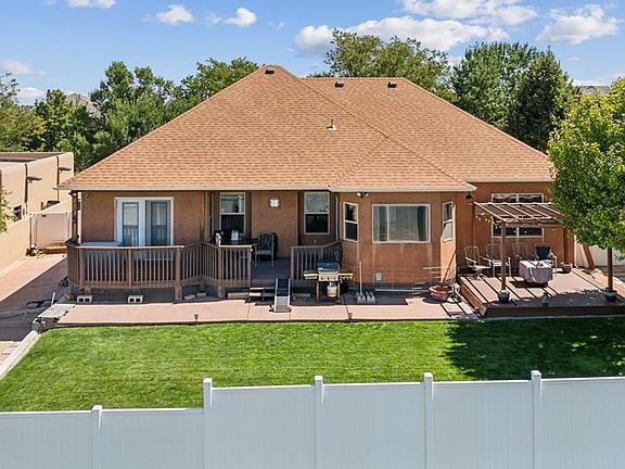 4th image of 3221 Petalina Ct