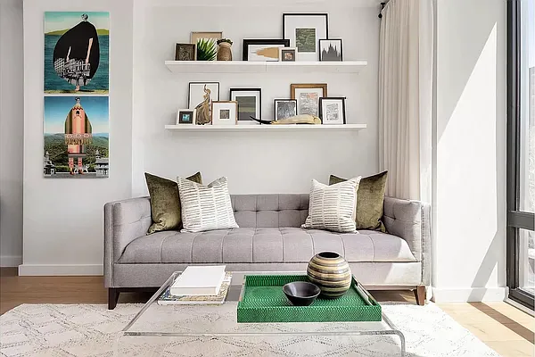 Rented by SPORN GROUP LLC | media 20