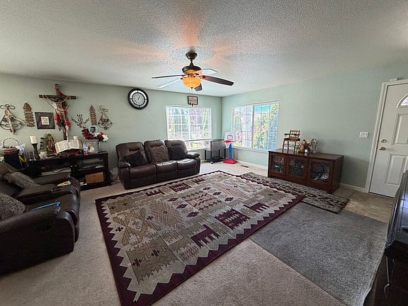 4th image of 18210 Pin Oak Ct