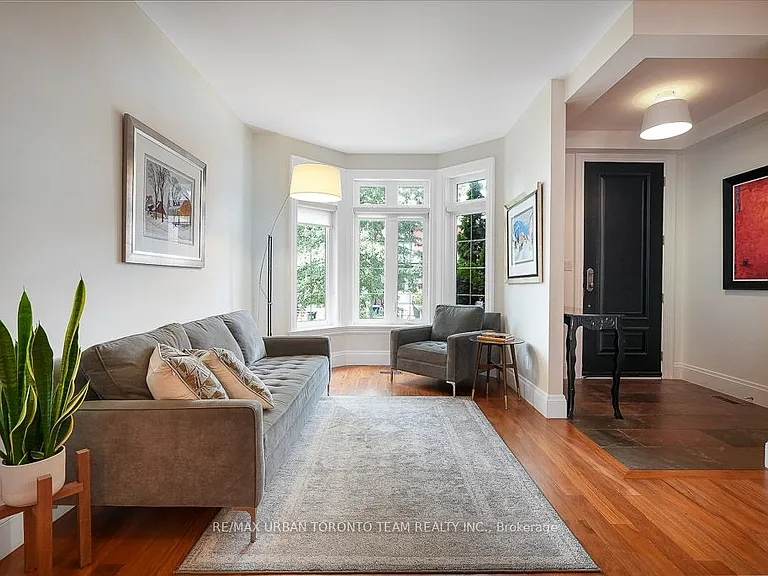 21A Grove Ave — Photo 9