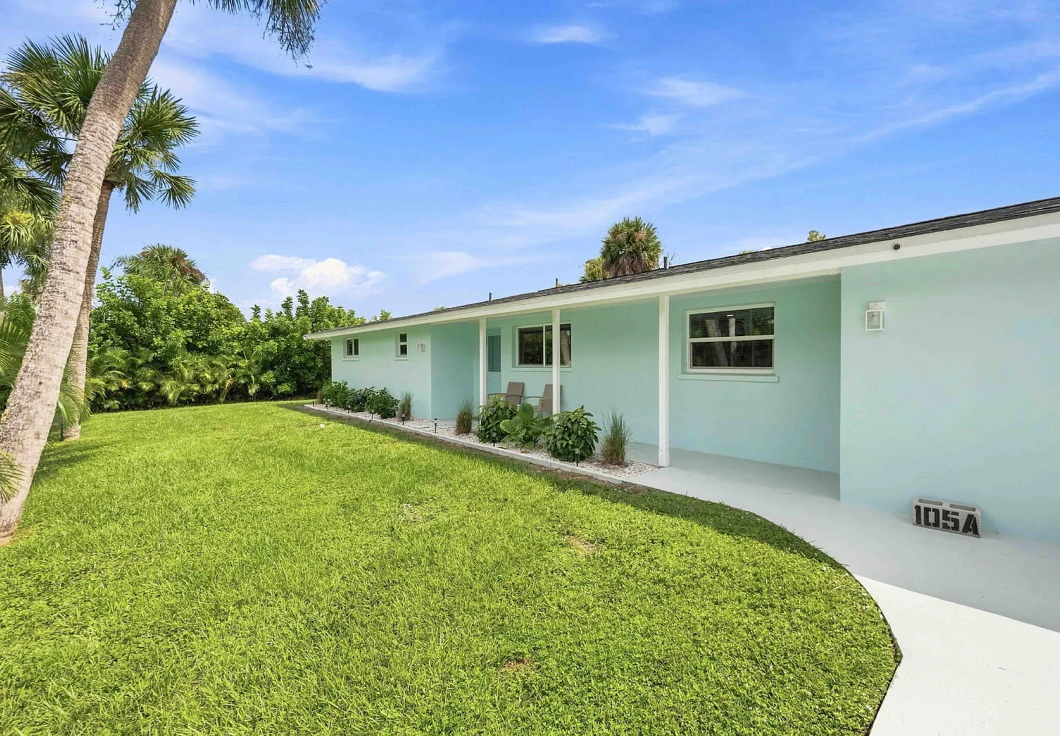 2 bed, 2.0 bath, 1156 sqft, $3,000 — Photo 1