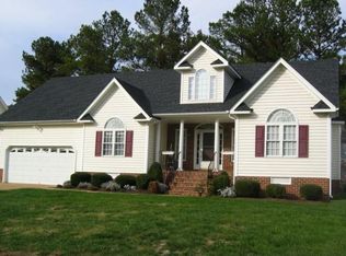 250 Kennon Point Dr, Colonial Heights, VA 23834