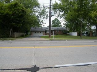 1612 Richmond Rd, Lyndhurst, OH 44124