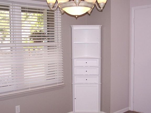 5th image of 1218 Lake Mallard Blvd