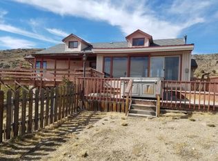1725 Coulson Dr, Rawlins, WY 82301