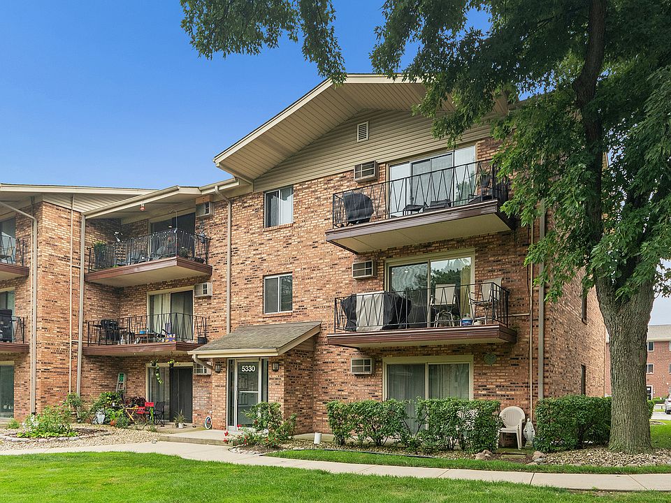 1st image of 5330 Waterbury Dr APT 1603