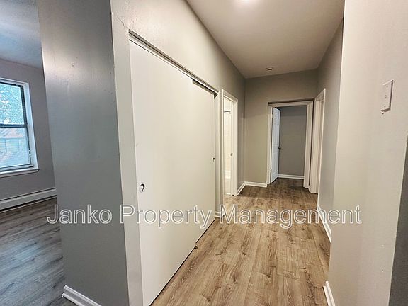 3rd image of 62 N Parkside Ave #2