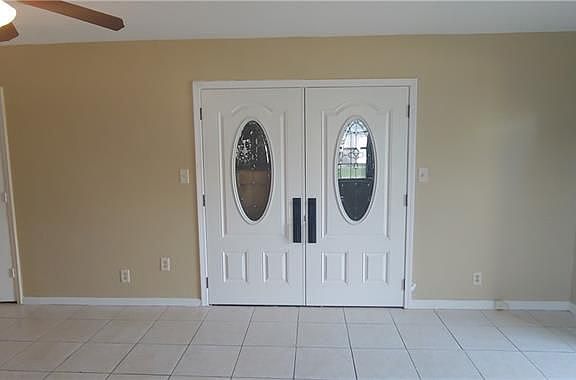 3rd image of 2621 NW 13th St #B