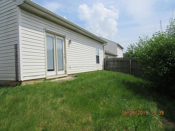 2nd image of 3908 Roundwood Dr